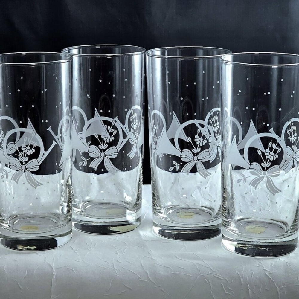 Princess House Heritage French Horn set of Four Etched Glasses EUC